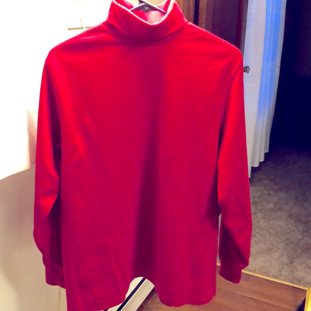 Land’s End women’s long sleeve turtleneck shirt size medium